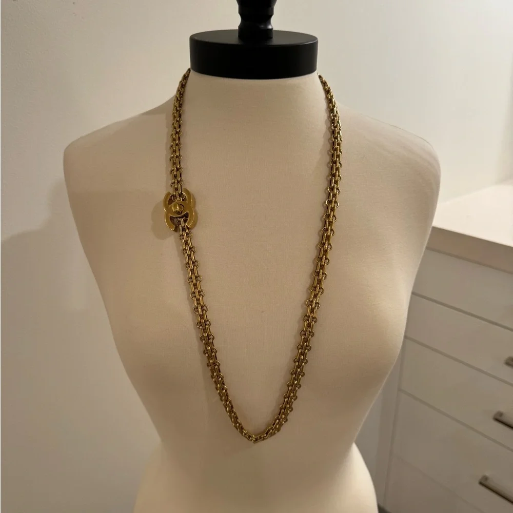 Chanel CC Lock Gold Chain Belt / Necklace - Picture 3 of 5